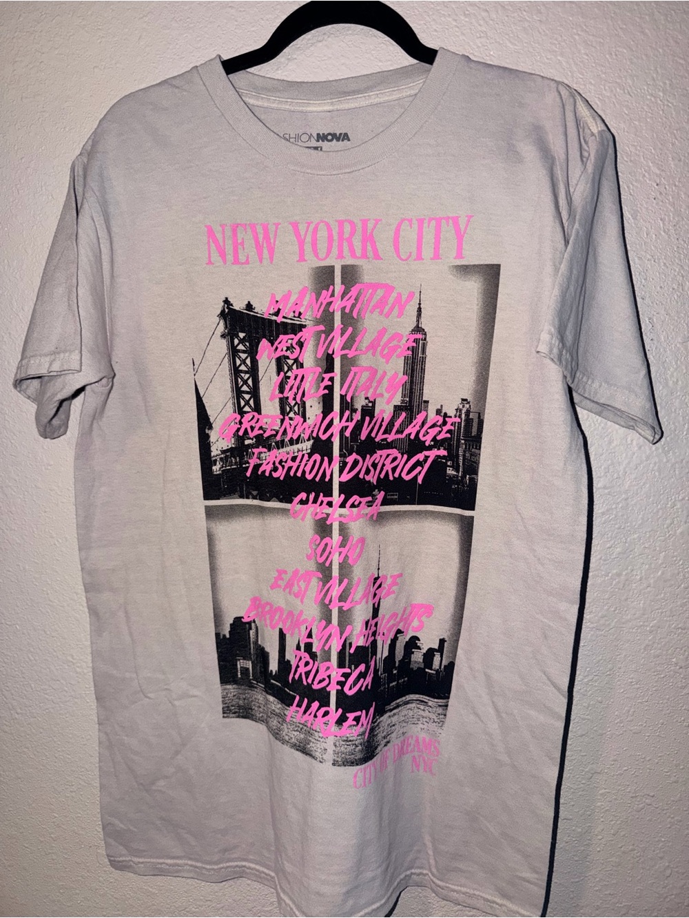 Fashion Nova White Short Sleeve Tee with Pink New York Graphic